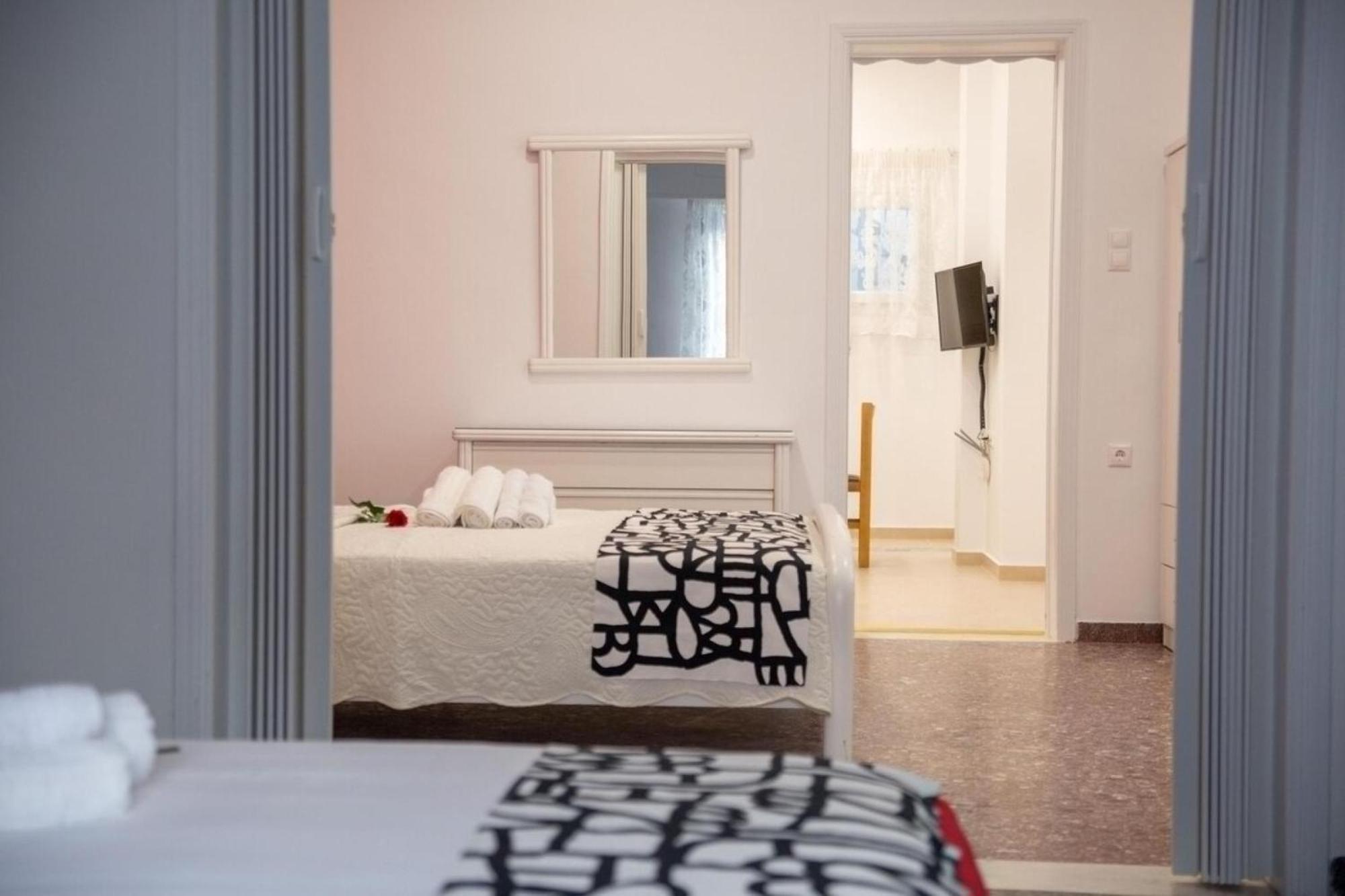 Aimou Studio'S Apartment'S Piraeus Exterior photo